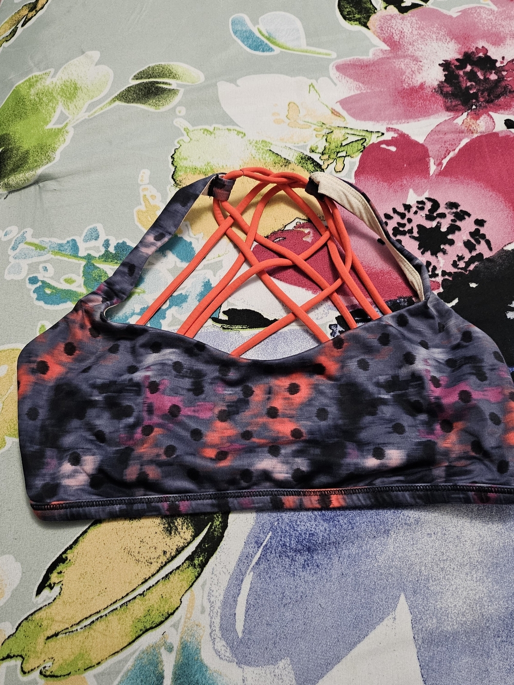 lululemon athletica Multicolor Strappy Crossback Sports Bra
